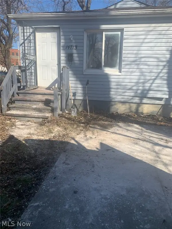 14713 Pepper Avenue, Cleveland, OH 44110