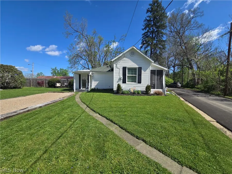 55 Hall Street, Roseville, OH 43777 - #3