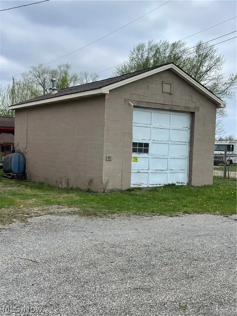 15571 Berlin Station Road, Berlin Center, OH 44401 - #3