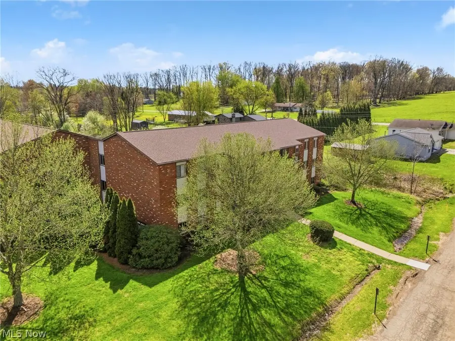 5240 Emil Sw Avenue #102, Navarre, OH 44662 - #3