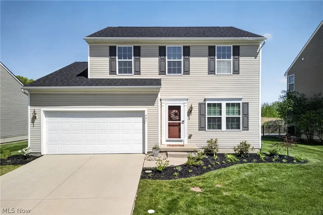 421 Greenfield Lane, Painesville, OH 44077 - #1