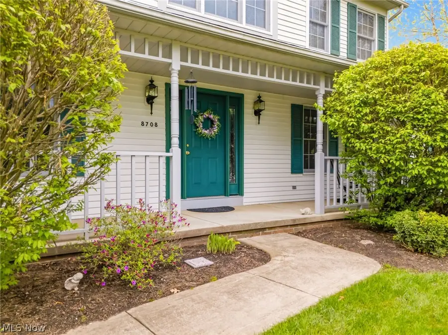 8708 Eastlynn Nw Avenue, Massillon, OH 44646 - #3