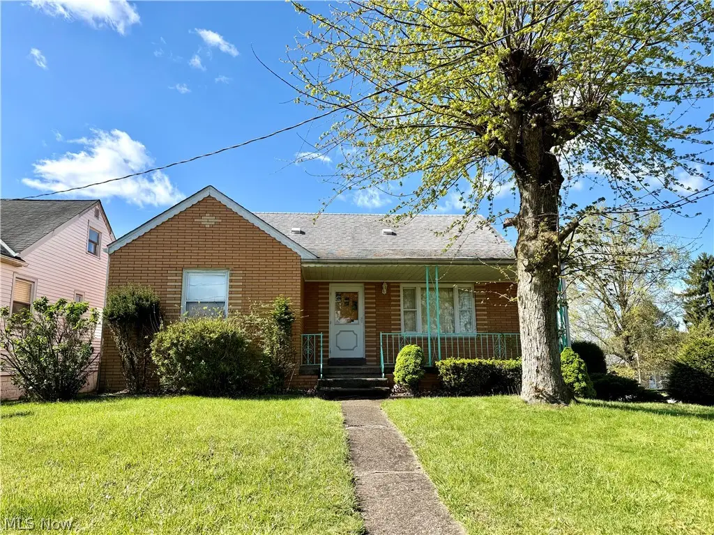 123 Clearview Ave, Weirton, WV 26062 - #1