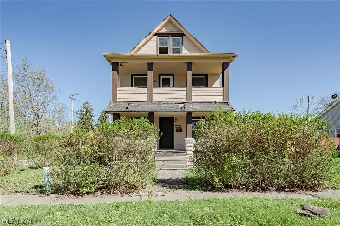 10901 Dove Avenue, Cleveland, OH 44105 - #1