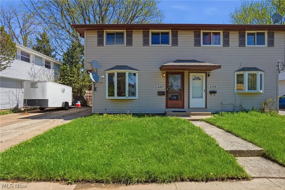 4307 W 152nd Street, Cleveland, OH 44135 - #1