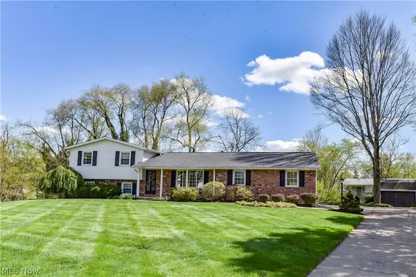 13530 Amodio Nw Avenue, Uniontown, OH 44685