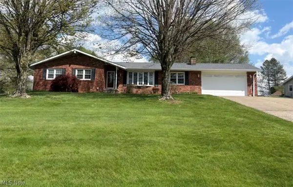 67541 Almar W Lane, St Clairsville, OH 43950