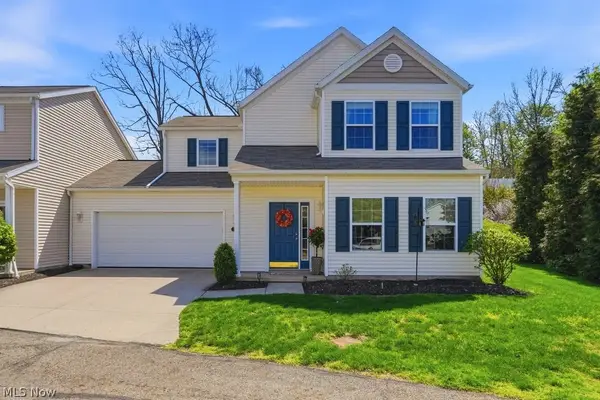307 Teal Circle, Coventry, OH 44319