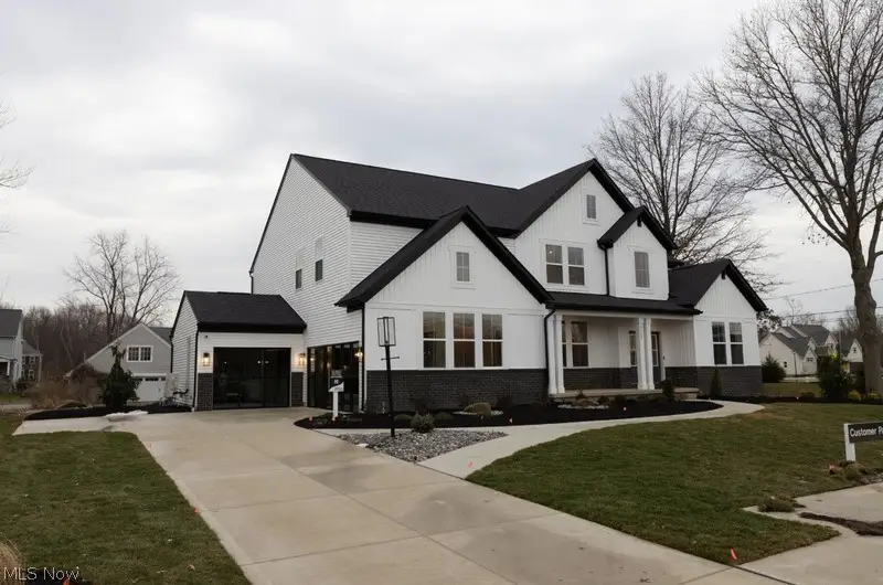 3265 Woodstone Lane, Avon, OH 44011 - #2
