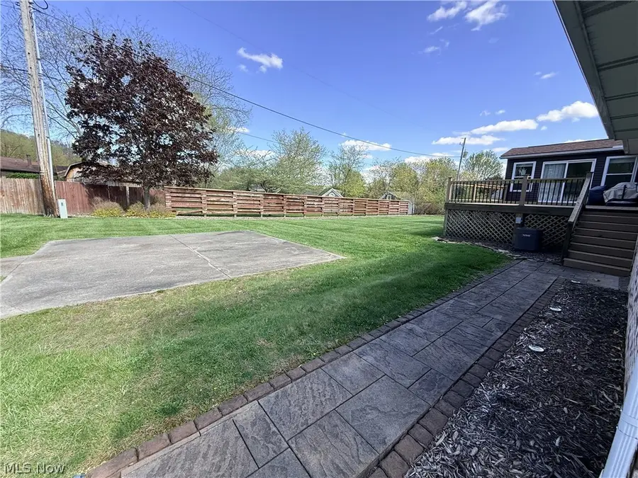917 3rd Ne Street, New Philadelphia, OH 44663 - #3