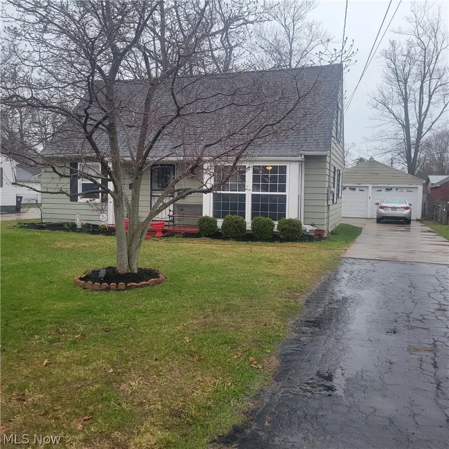 1929 W 16th Street, Ashtabula, OH 44004 - #1