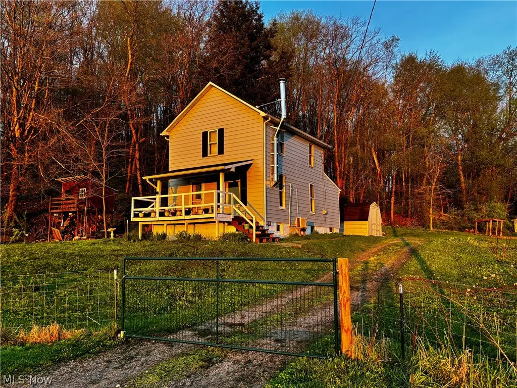 8087 Magnet Ne Road, Minerva, OH 44657 - #1