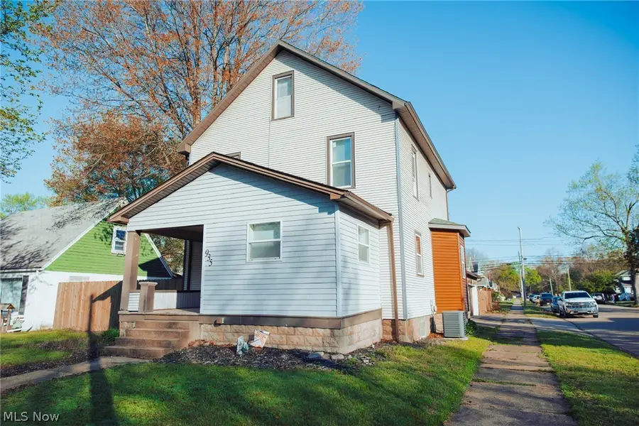 935 E Front Street, Dover, OH 44622 - #3