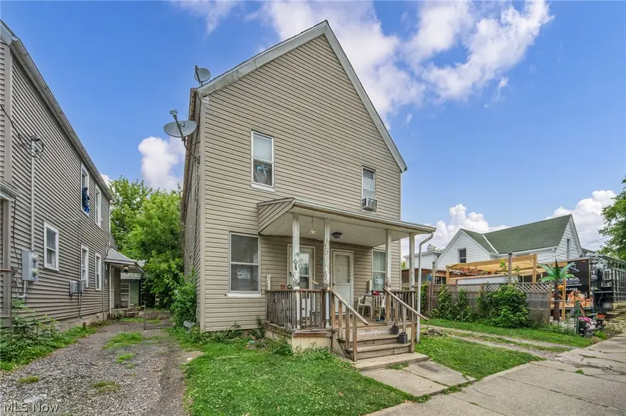 7814 Lawn Avenue, Cleveland, OH 44102 - #2