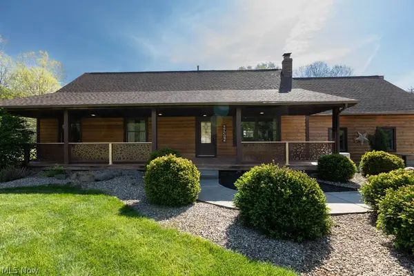 12399 Hawke Road, Columbia Station, OH 44028