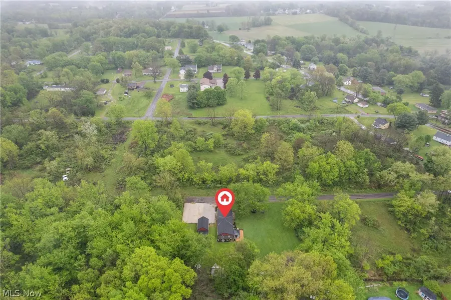 1057 Tremont Ne Avenue, East Canton, OH 44730 - #3