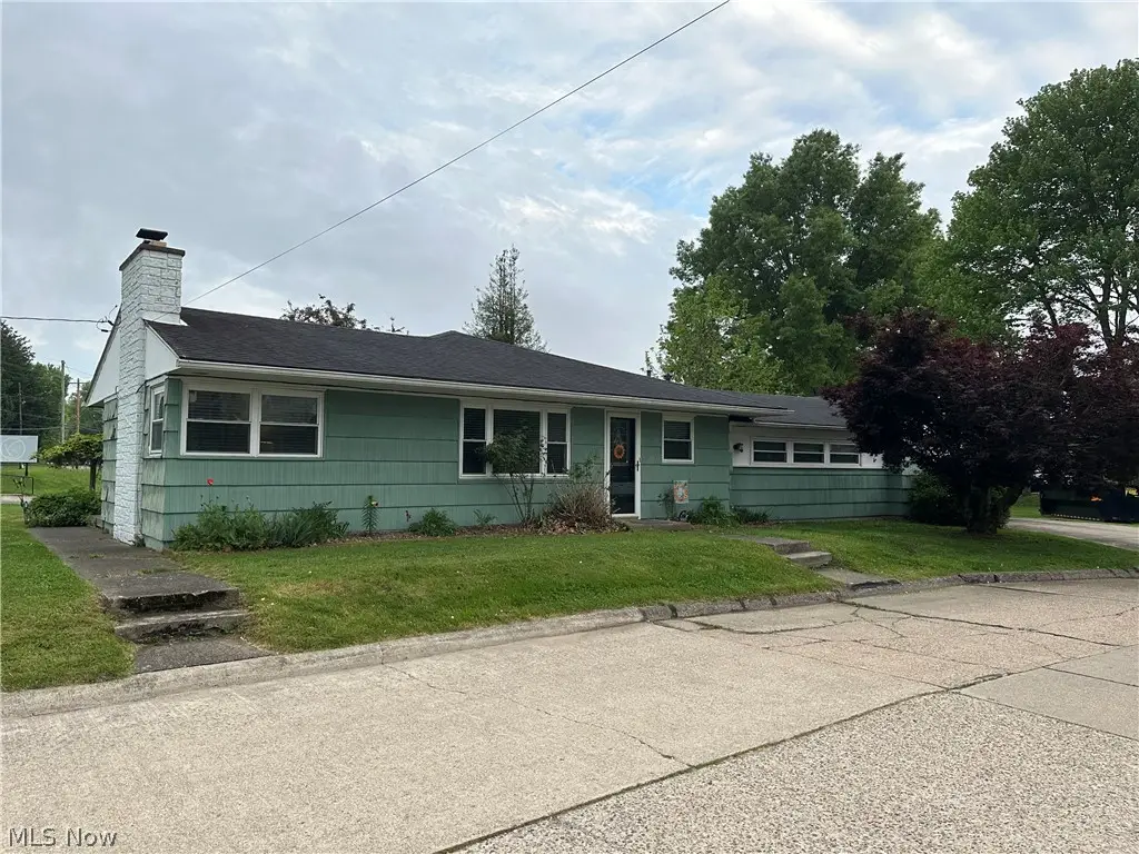 5515 Grand Central Avenue, Vienna, WV 26105 - #1