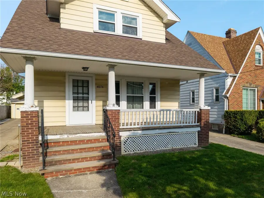 4076 W 49 Street, Cleveland, OH 44144 - #3