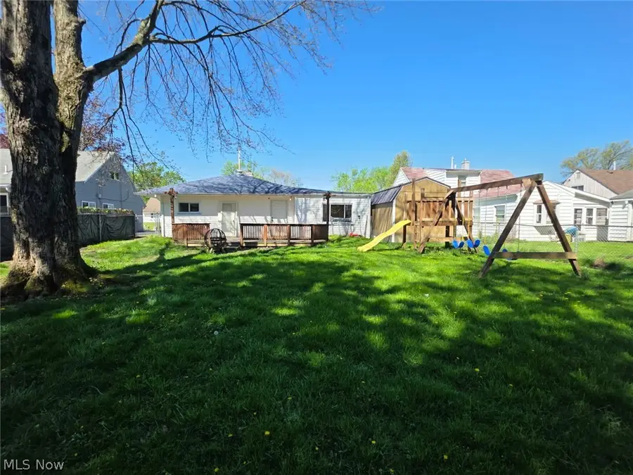 251 N Beverly Avenue, Youngstown, OH 44515 - #2