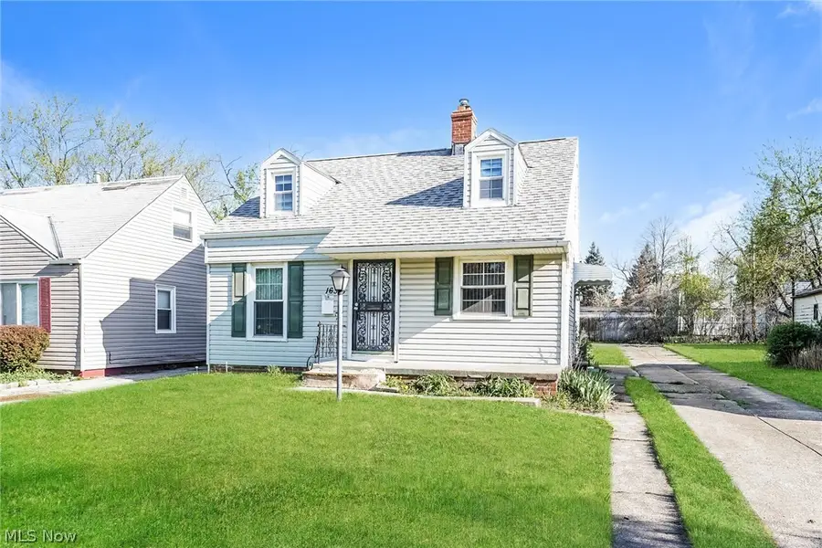 16315 Westview Avenue, Cleveland, OH 44128 - #2