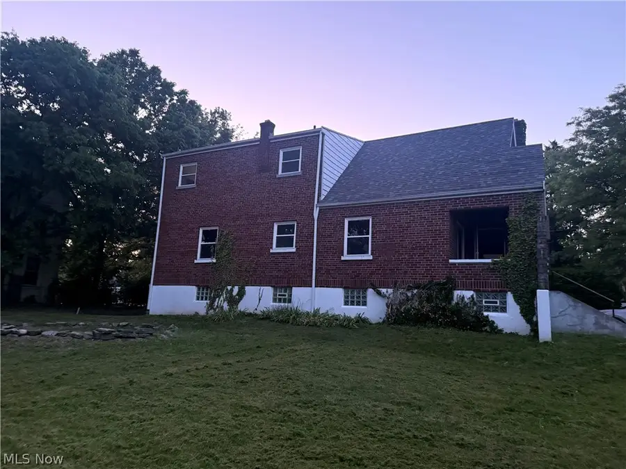 4635 Chickering Avenue, Cincinnati, OH 45232 - #3