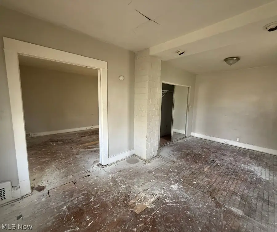 1276 E 133rd Street, East Cleveland, OH 44112 - #2