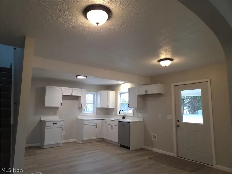700 Whipple Nw Avenue, Canton, OH 44708 - #3