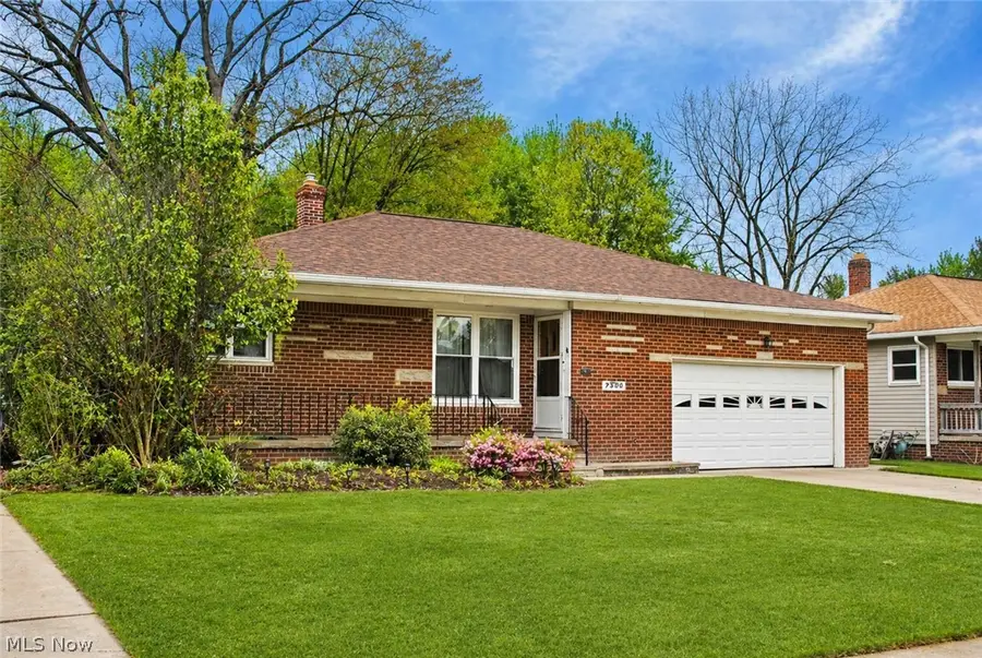 7300 Maplewood Road, Parma, OH 44130 - #2
