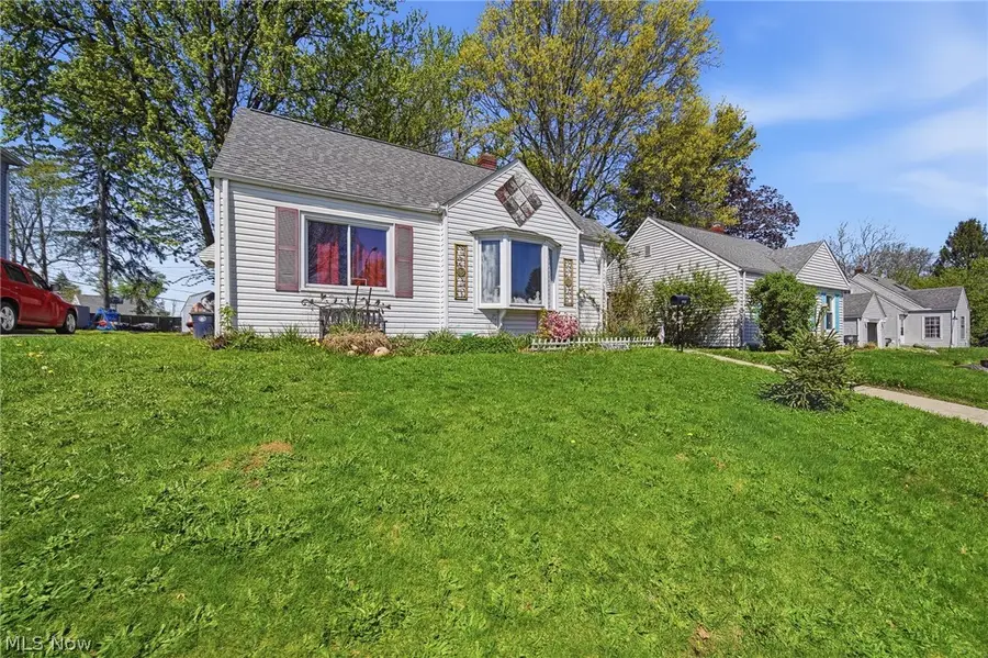 1712 Girard Street, Akron, OH 44301 - #2