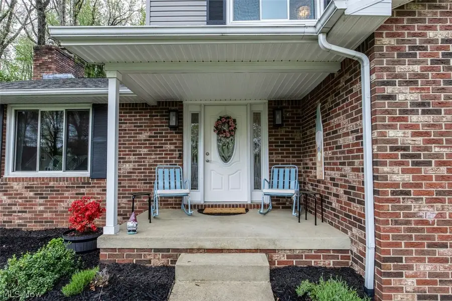5321 Swepstone Nw Street, Canton, OH 44708 - #3