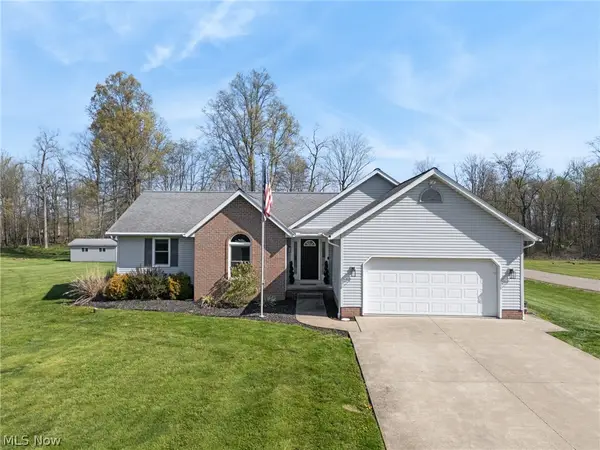 8863 Lynnpark Ne Street, Alliance, OH 44601
