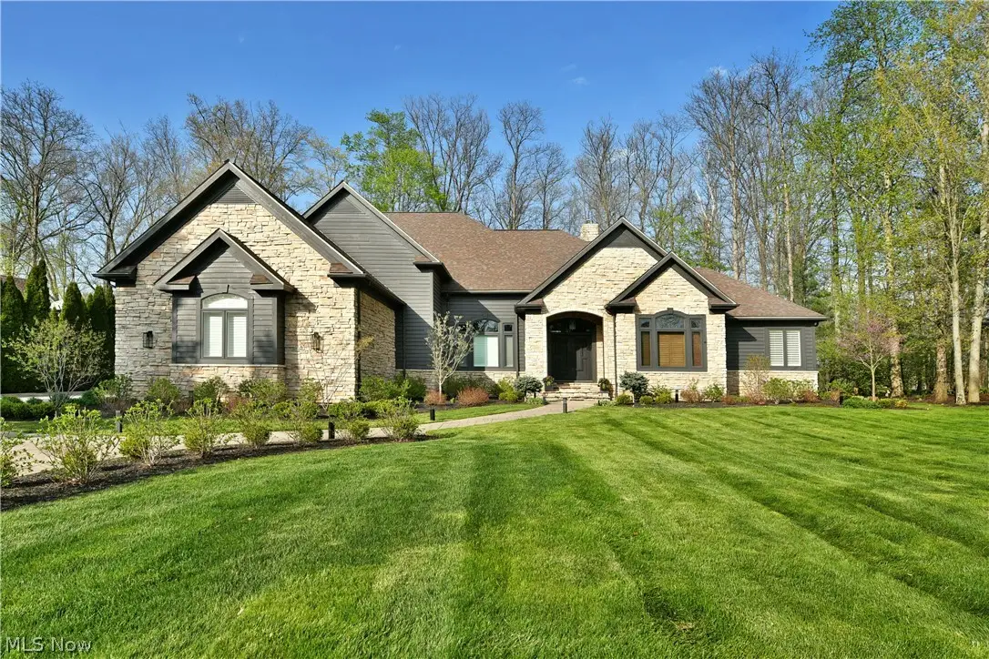 460 Club Drive, Aurora, OH 44202 - #1