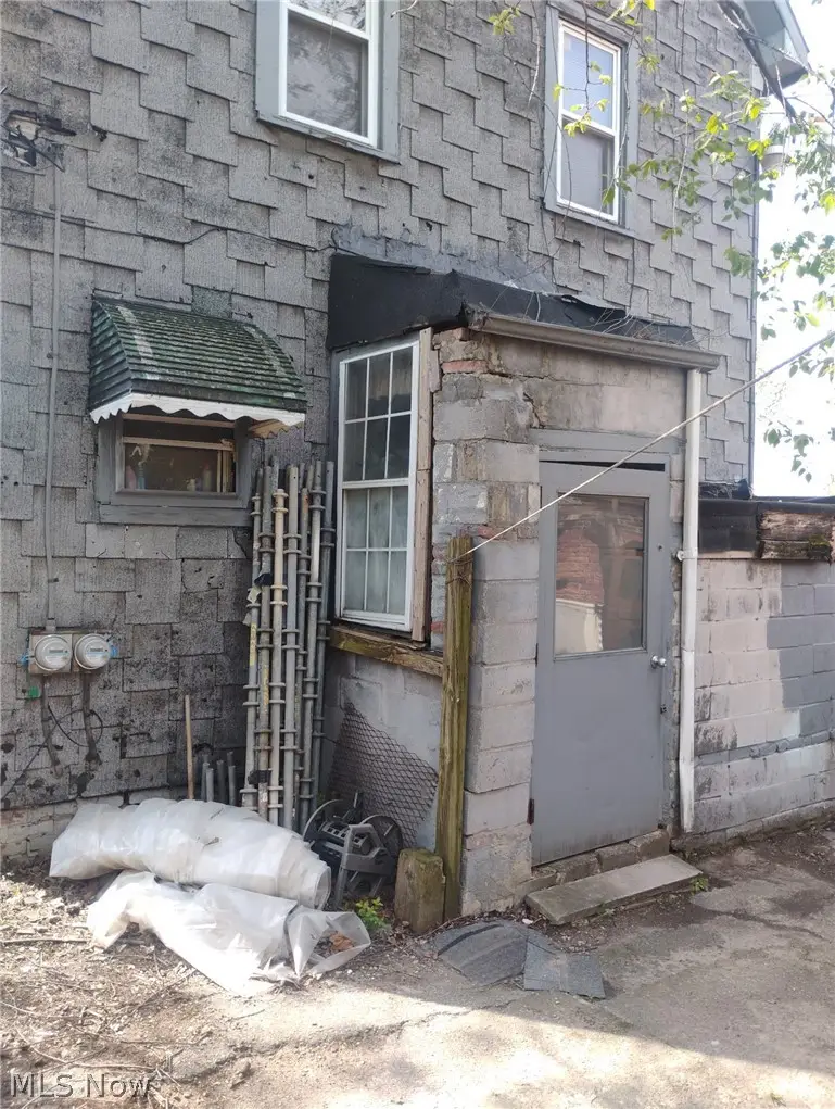 2621 E 111th Street, Cleveland, OH 44104 - #2