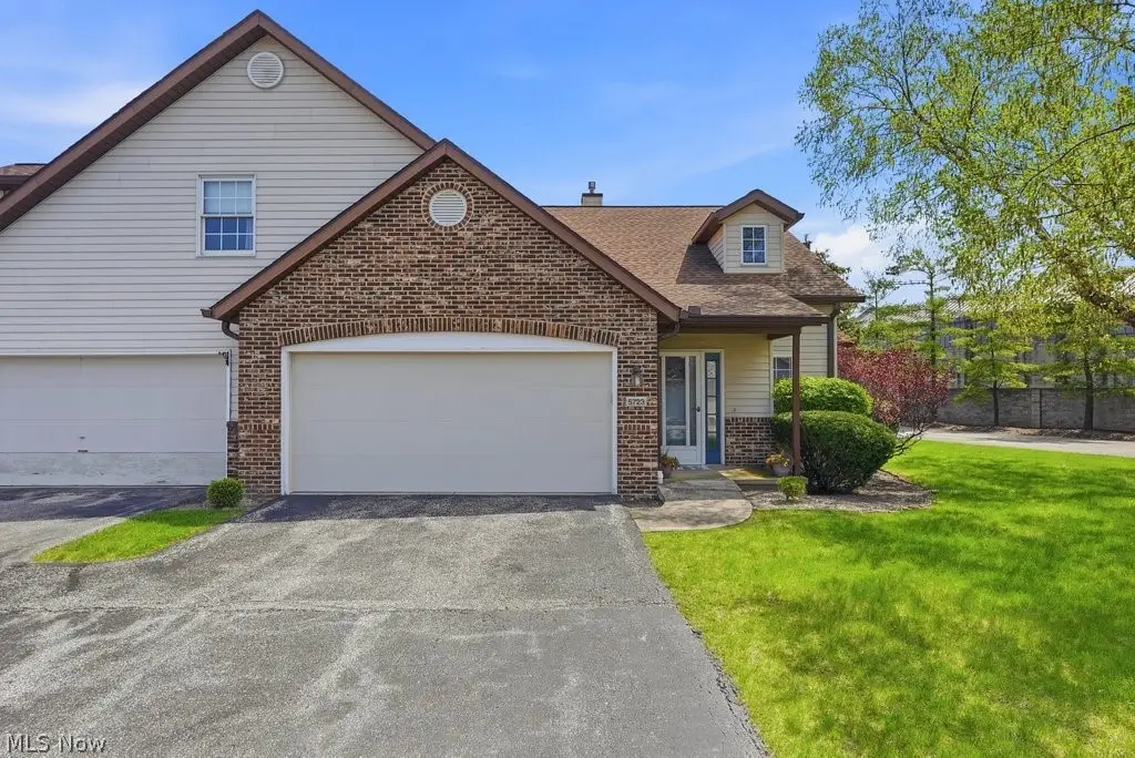 5723 Gateway Lane, Brook Park, OH 44142 - #1