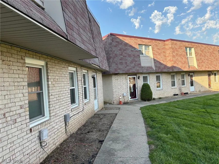 4263 Bennington Boulevard, Brunswick, OH 44212 - #3