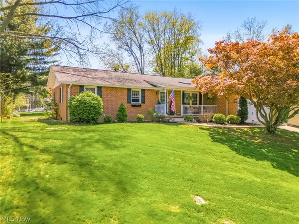 4221 Georgia Nw Street, Massillon, OH 44646