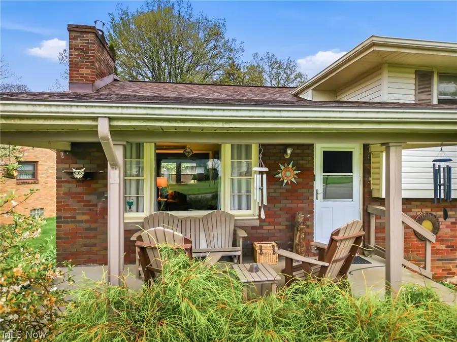 3441 Bentwillow Lane, Youngstown, OH 44511 - #2