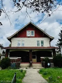 769/771 Work Drive, Akron, OH 44320