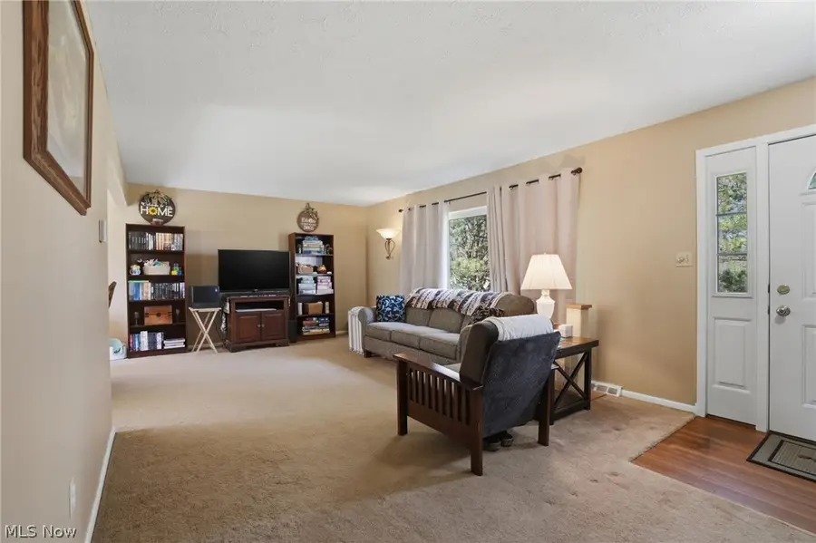 1876 Laurel Drive, Twinsburg, OH 44087 - #2