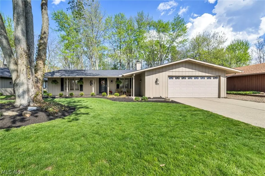 10815 Gate Post, Strongsville, OH 44149 - #2