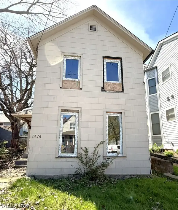 1346 W 54th Street, Cleveland, OH 44108