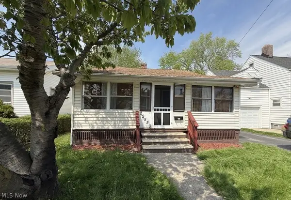 22553 Ivan Avenue, Euclid, OH 44123
