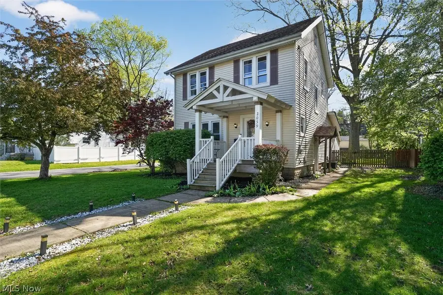 2059 15th Street, Cuyahoga Falls, OH 44223 - #3
