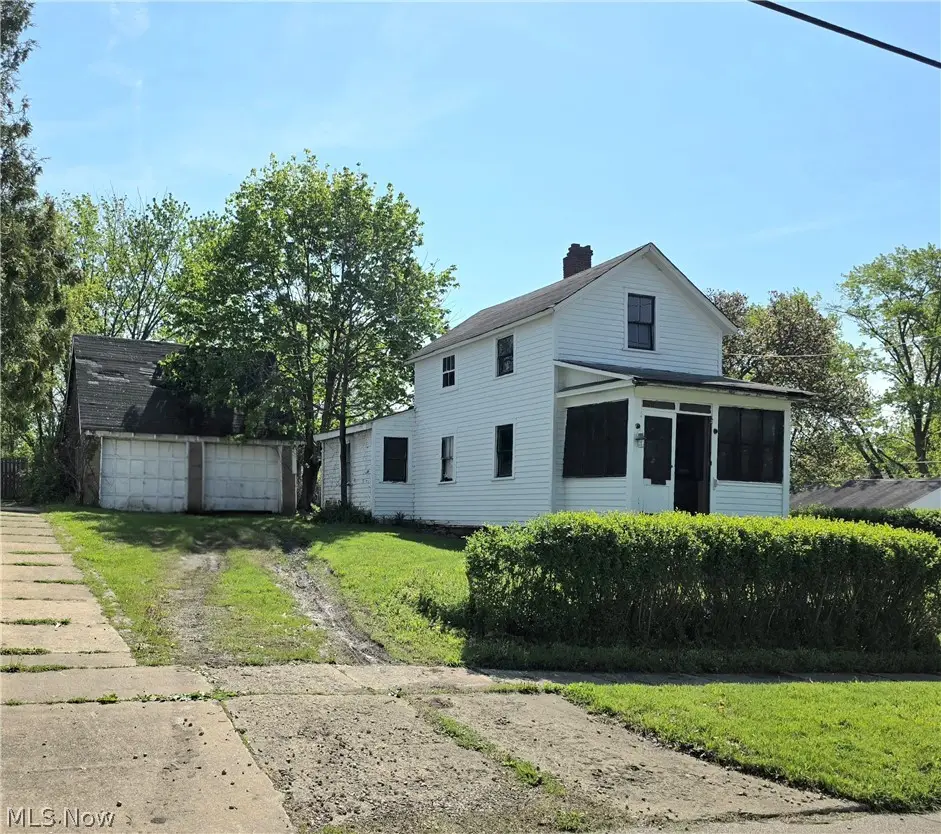 447 S Diamond Street, Ravenna, OH 44266 - #1