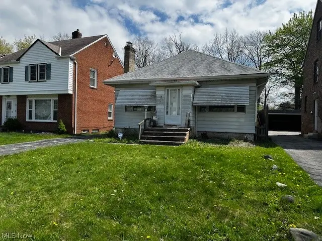 2239 Barrington Road, University Heights, OH 44118 - #2