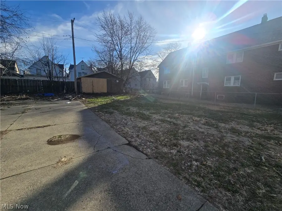 1087 E 64th Street, Cleveland, OH 44103 - #3