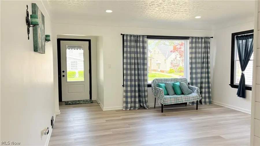 3321 Ralph Avenue, Cleveland, OH 44109 - #2