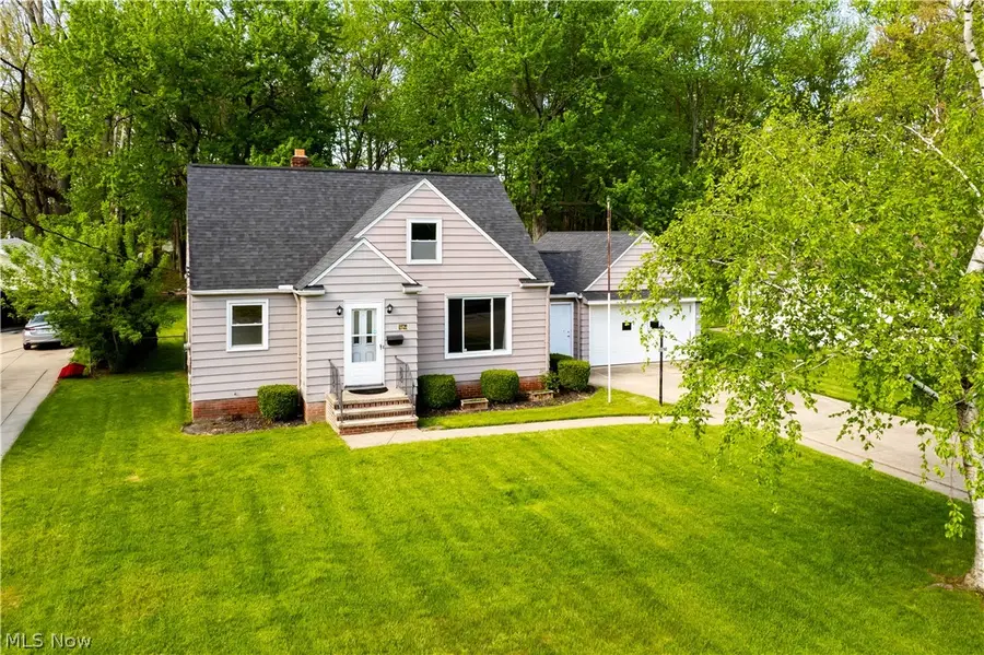 23790 Elm Road, North Olmsted, OH 44070 - #2