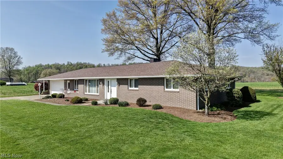 7090 Winfield Strasburg Nw Road, Strasburg, OH 44680 - #2