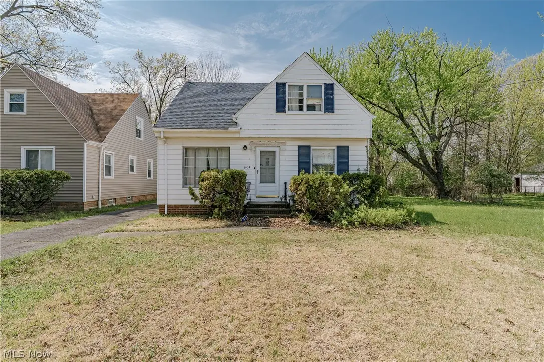 1004 Woodview Road, Cleveland Heights, OH 44121 - #1